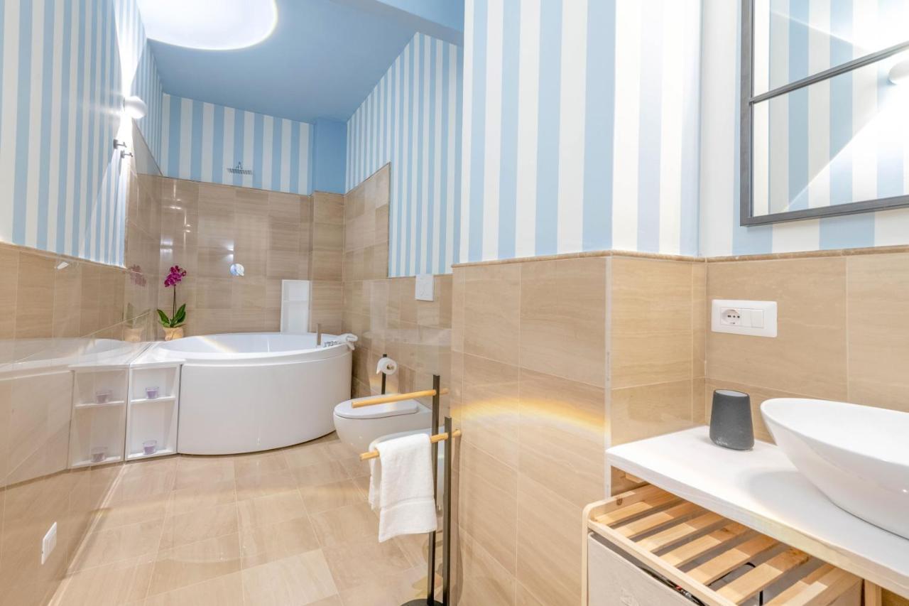 City Gate - Luxury Suites Bari Ngoại thất bức ảnh